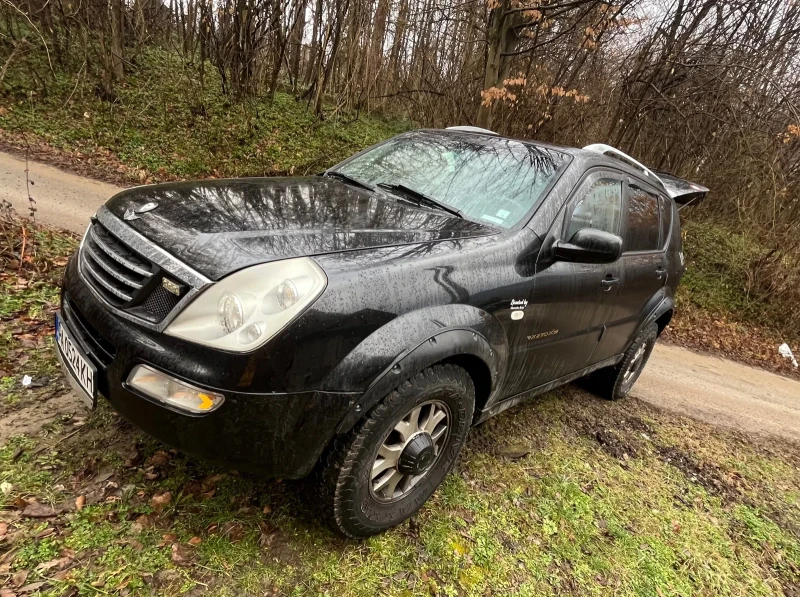 SsangYong Rexton, снимка 4 - Автомобили и джипове - 53400119