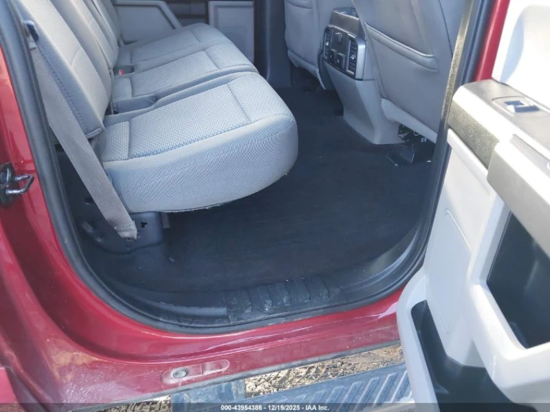 Ford F150 2.7l F-150 Xlt, снимка 8 - Автомобили и джипове - 53464511