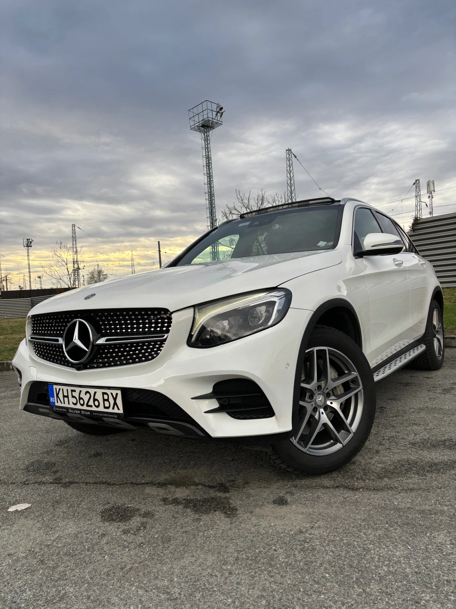 Mercedes-Benz GLC 300 LED PANORAMA 4MATIC FULL - изображение 3