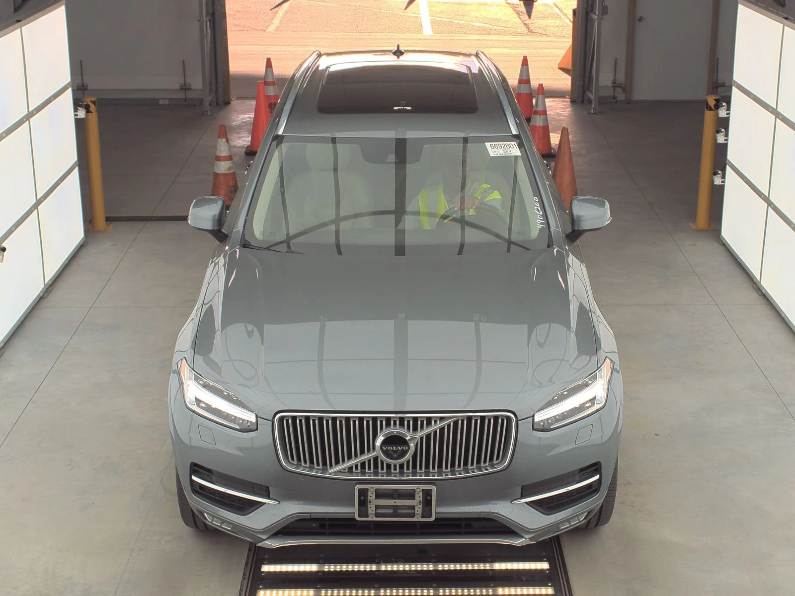 Volvo Xc90  - изображение 2