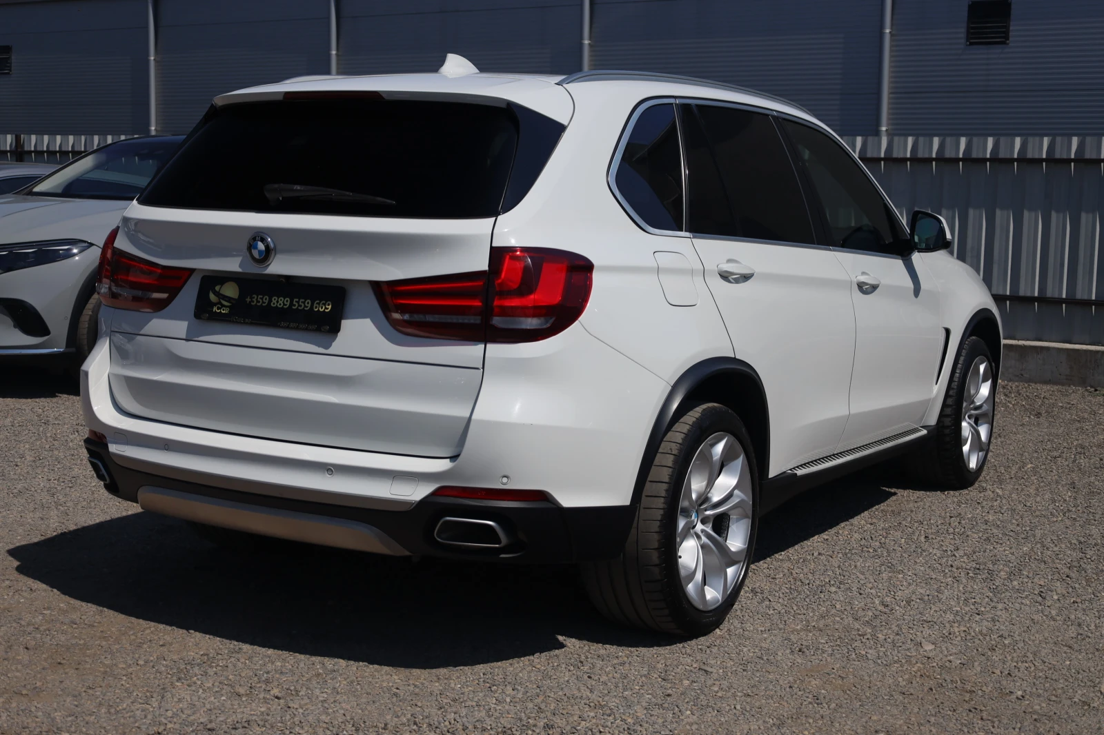 BMW X5 40d xDrive Kam Leder PANO LaneAssist H/K #iCarbg - изображение 4