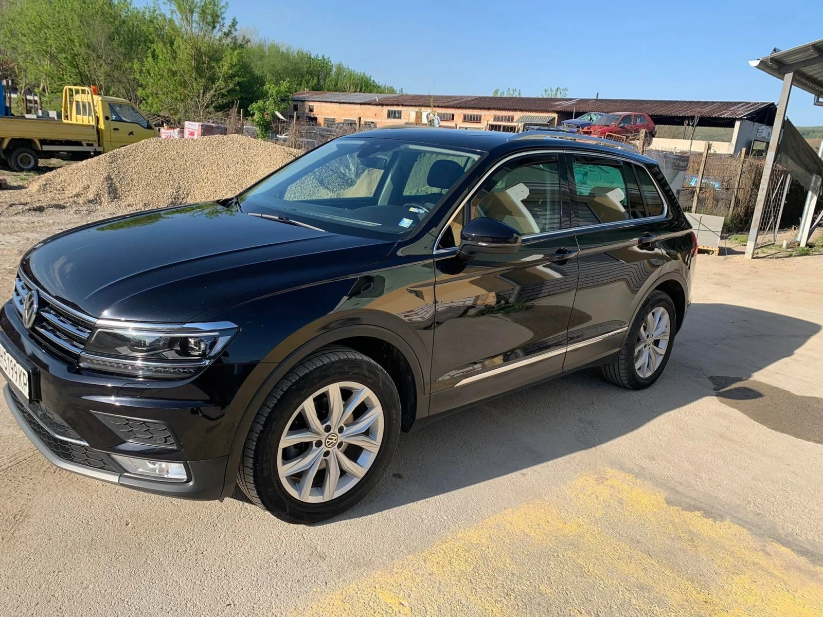 VW Tiguan  - изображение 3