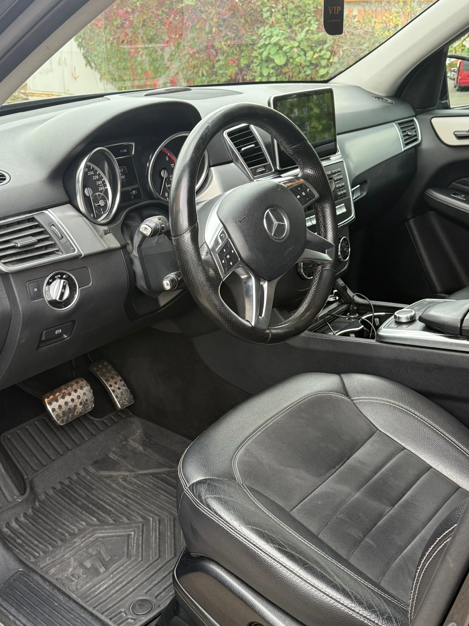 Mercedes-Benz ML 350  - изображение 6