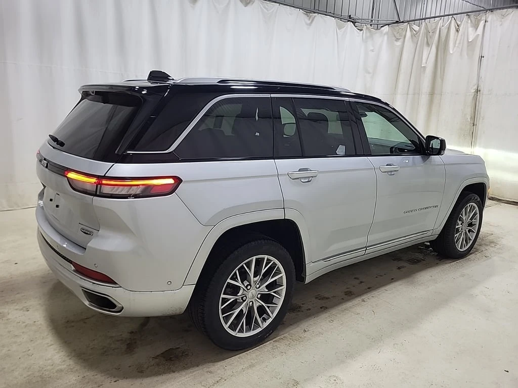 Jeep Grand cherokee * SUMMIT * CARFAX * ЦЕНА ДО БГ - изображение 3