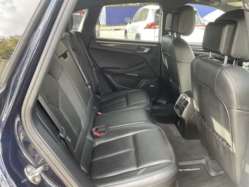 Porsche Macan * S * CARFAX * ЦЕНА ДО БГ - изображение 9