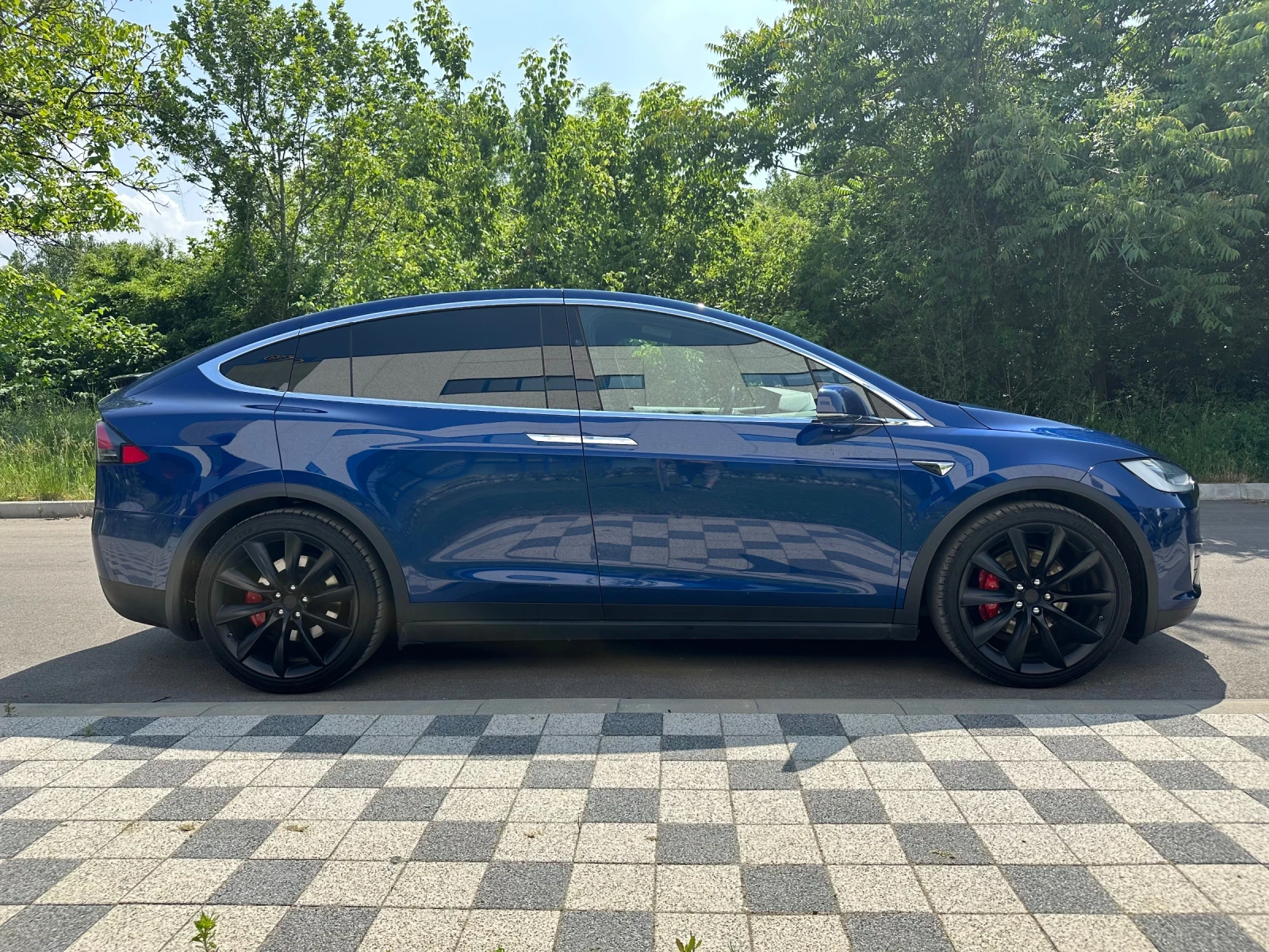 Tesla Model X LONG RANGE, Raven, FSD Европейска с гаранция, снимка 6 - Автомобили и джипове - 53804109