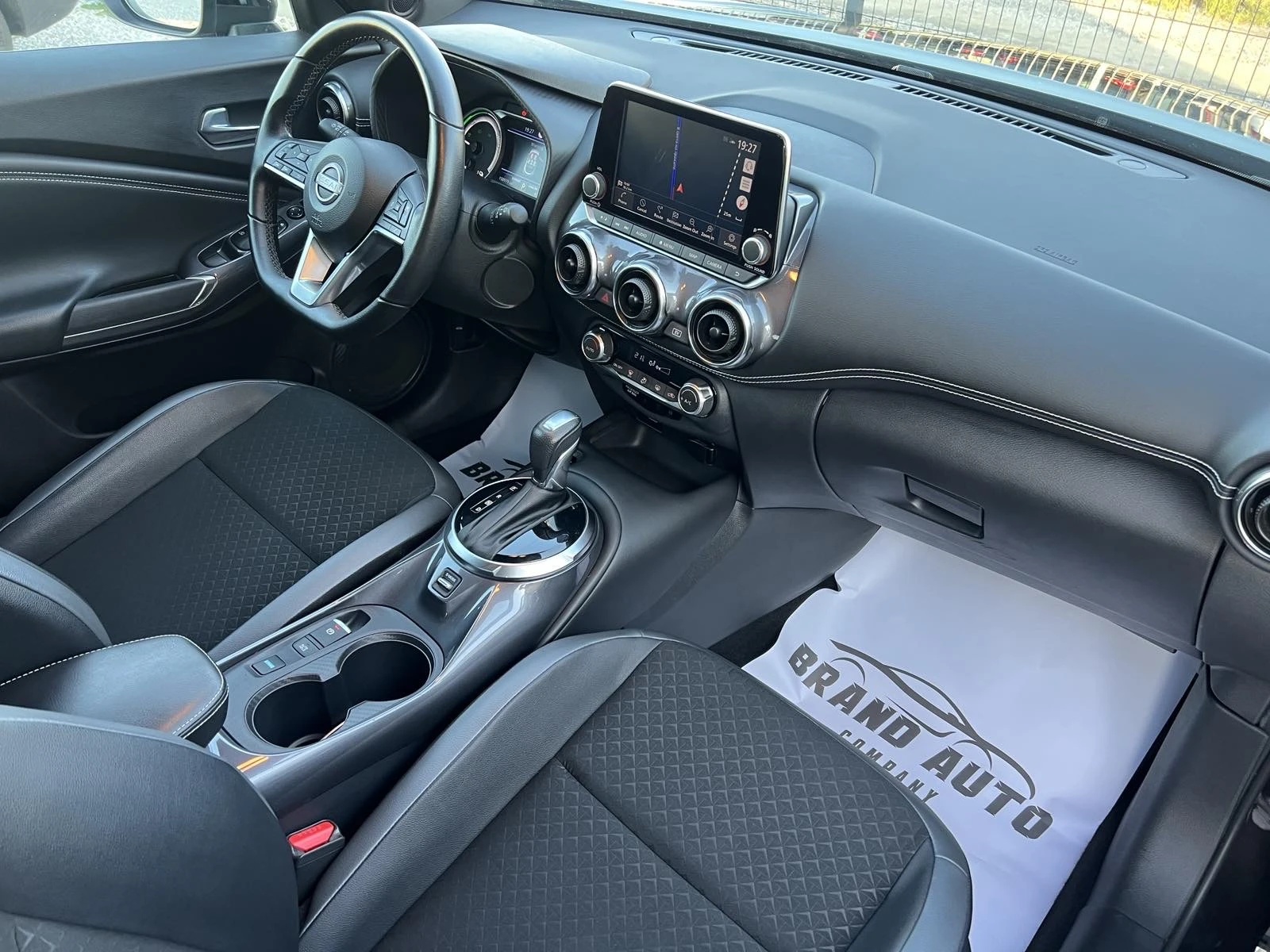 Nissan Juke * HYBRID * 143 hp BUSINESS+ , снимка 10 - Автомобили и джипове - 54306359