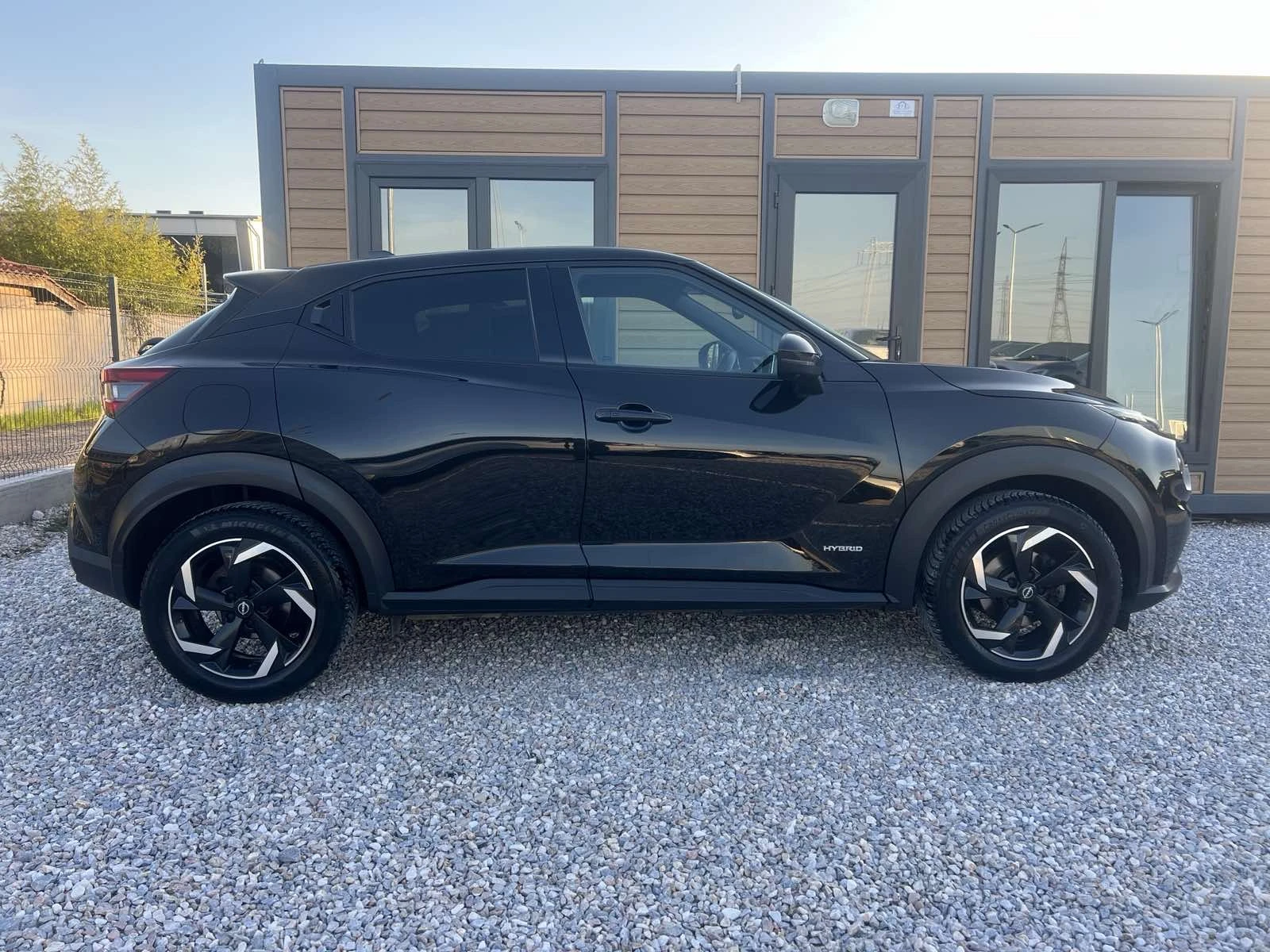 Nissan Juke * HYBRID * 143 hp BUSINESS+ , снимка 4 - Автомобили и джипове - 54306359