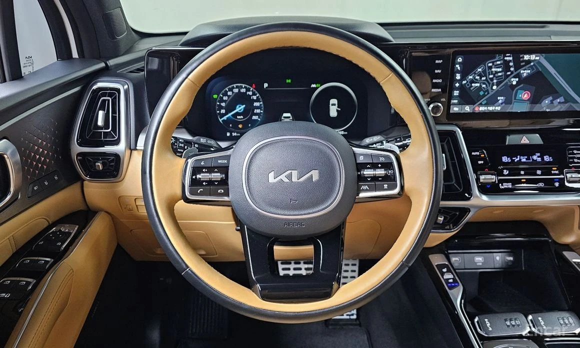 Kia Sorento, снимка 13 - Автомобили и джипове - 54787348
