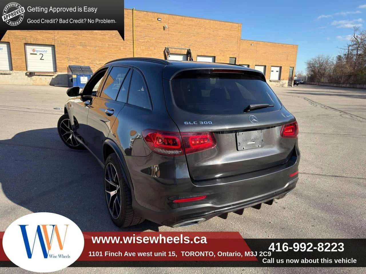 Mercedes-Benz GLC * 300 AMG PACKAGE * CARFAX * ЦЕНА ДО БГ, снимка 9 - Автомобили и джипове - 54884608