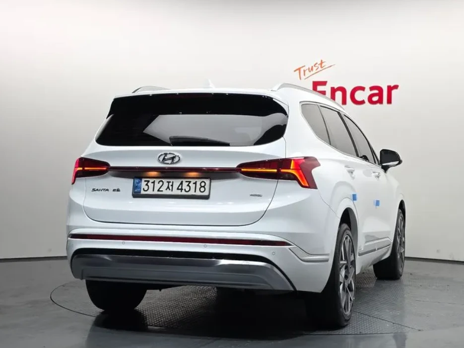 Hyundai Santa fe Diesel 2.2 4Wd Calligraphy, снимка 4 - Автомобили и джипове - 55158298