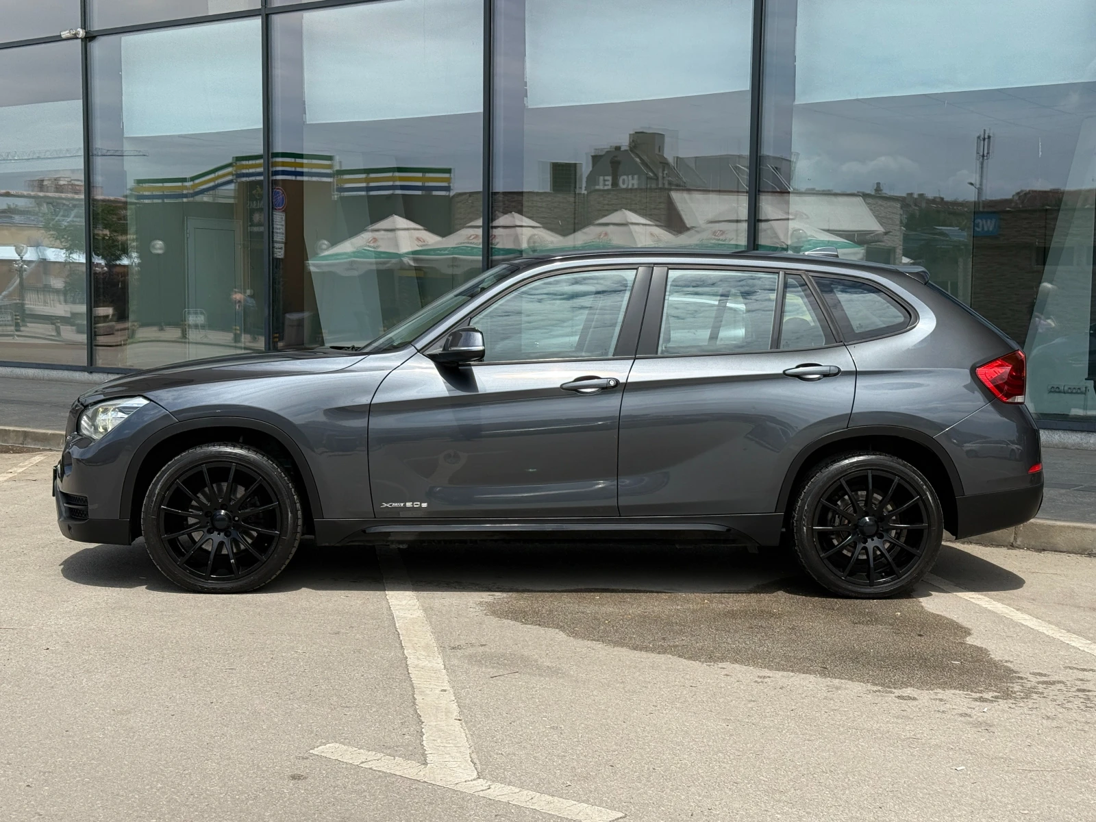 BMW X1 6 МЕСЕЦА ГАРАНЦИЯ/2.0D Xdrive 184кс. Facelift, снимка 2 - Автомобили и джипове - 55184948