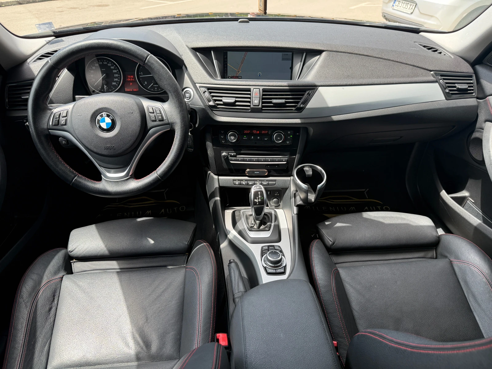 BMW X1 6 МЕСЕЦА ГАРАНЦИЯ/2.0D Xdrive 184кс. Facelift, снимка 9 - Автомобили и джипове - 55184948