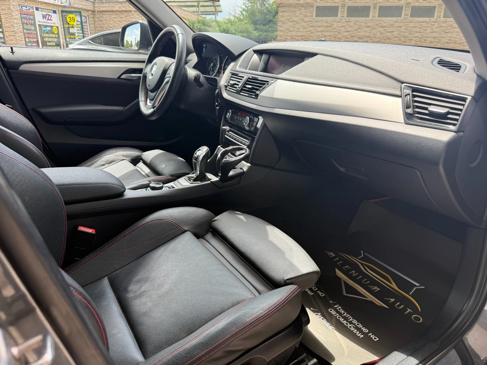 BMW X1 6 МЕСЕЦА ГАРАНЦИЯ/2.0D Xdrive 184кс. Facelift, снимка 11 - Автомобили и джипове - 55184948