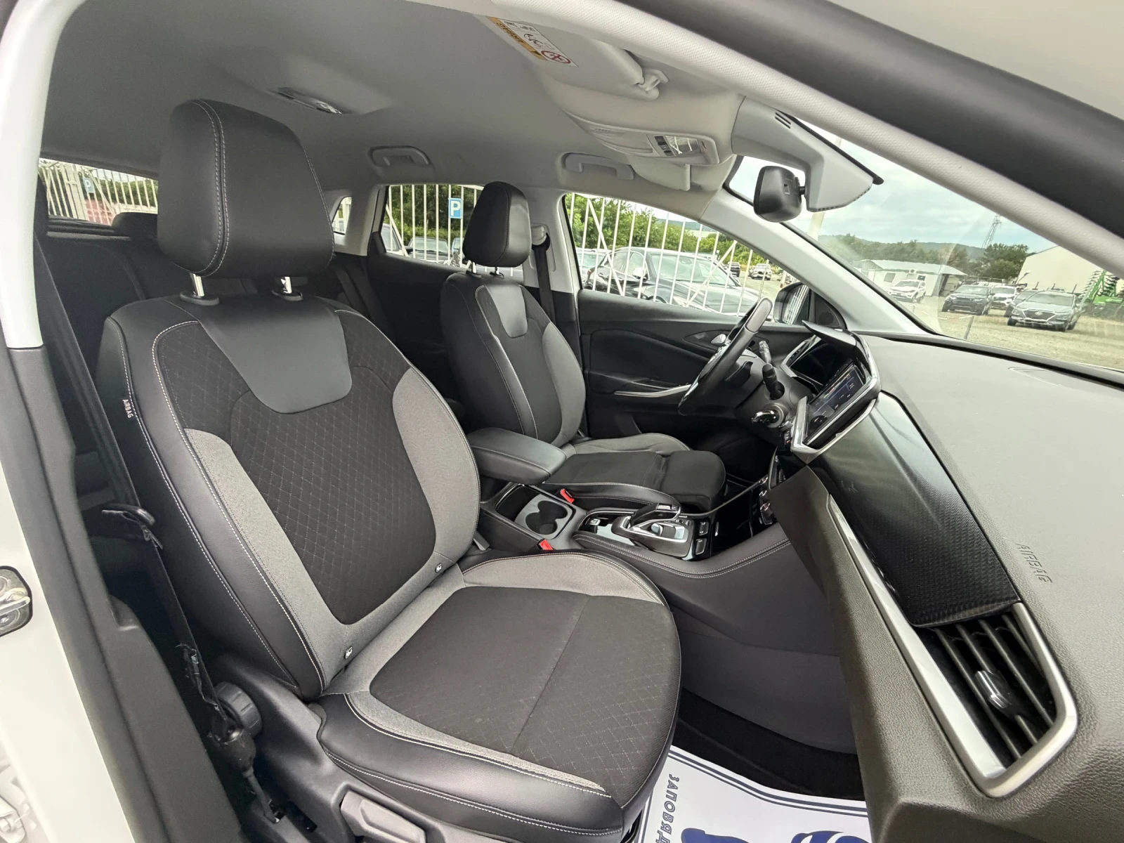 Opel Grandland X GS LINE / АВТОМАТИК / ЕВРО6 / 72 000 км / КАМЕРА , снимка 11 - Автомобили и джипове - 55215117