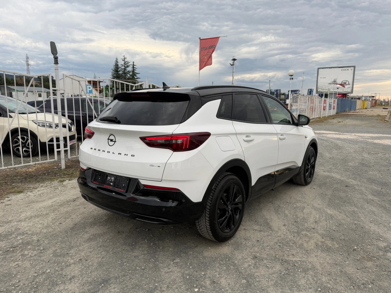 Opel Grandland X GS LINE / АВТОМАТИК / ЕВРО6 / 72 000 км / КАМЕРА , снимка 5 - Автомобили и джипове - 55215117