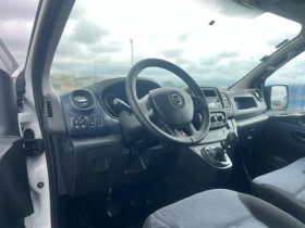 Opel Vivaro Товаропътнически / 6-места / Климатик , снимка 13