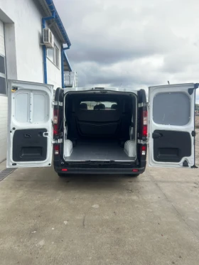 Opel Vivaro Товаропътнически / 6-места / Климатик , снимка 8