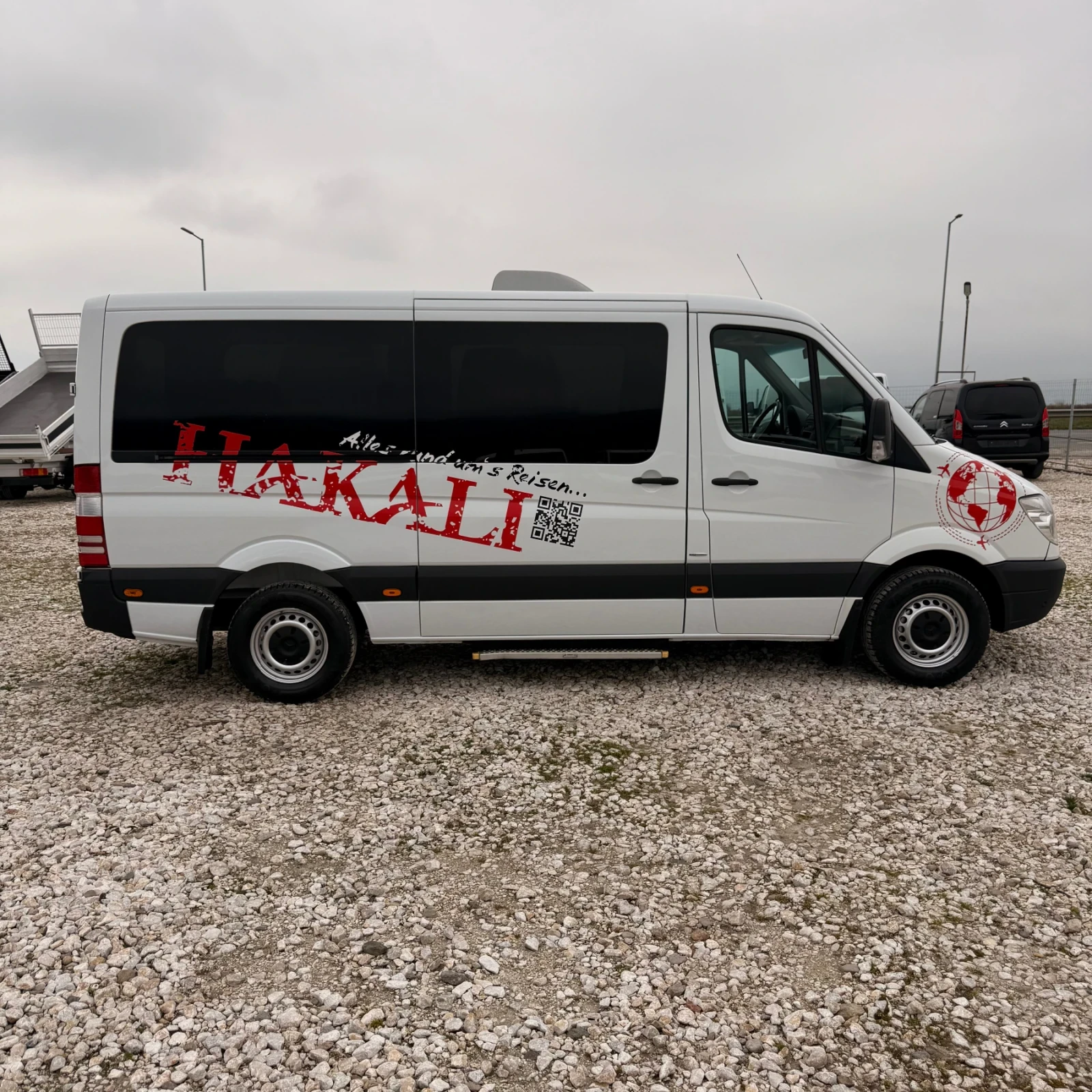 Mercedes-Benz Sprinter 316 ЛИЗИНГ!!! 9местен-Климатик-Печка-Евро5, снимка 4 - Бусове и автобуси - 53824273