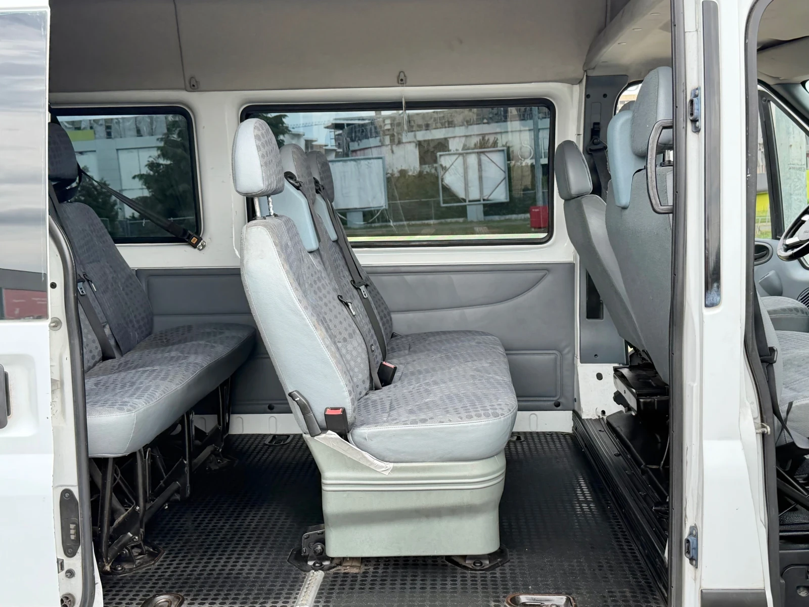 Ford Transit 2.2 TDCl 8+ 1 2013г ТОП, снимка 14 - Бусове и автобуси - 54743753