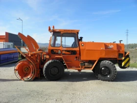 Mercedes-Benz UNIMOG Peter Intrac 2011, снимка 9