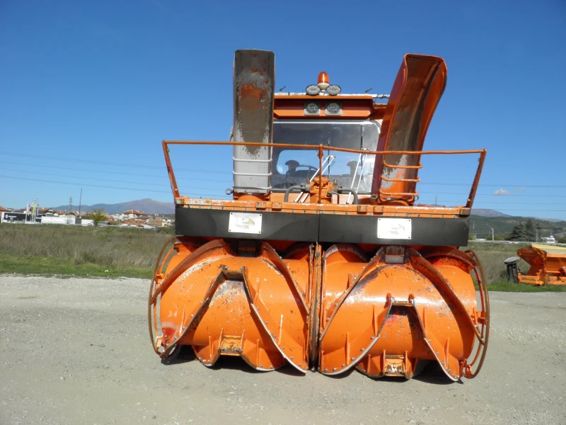 Mercedes-Benz UNIMOG Peter Intrac 2011, снимка 2 - Камиони - 47695208