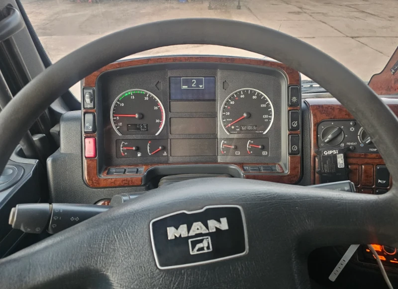 Man Tga 33.480, , , Самосвал с кран, , , 6X4, , , , ВНОС, снимка 8 - Камиони - 54240257