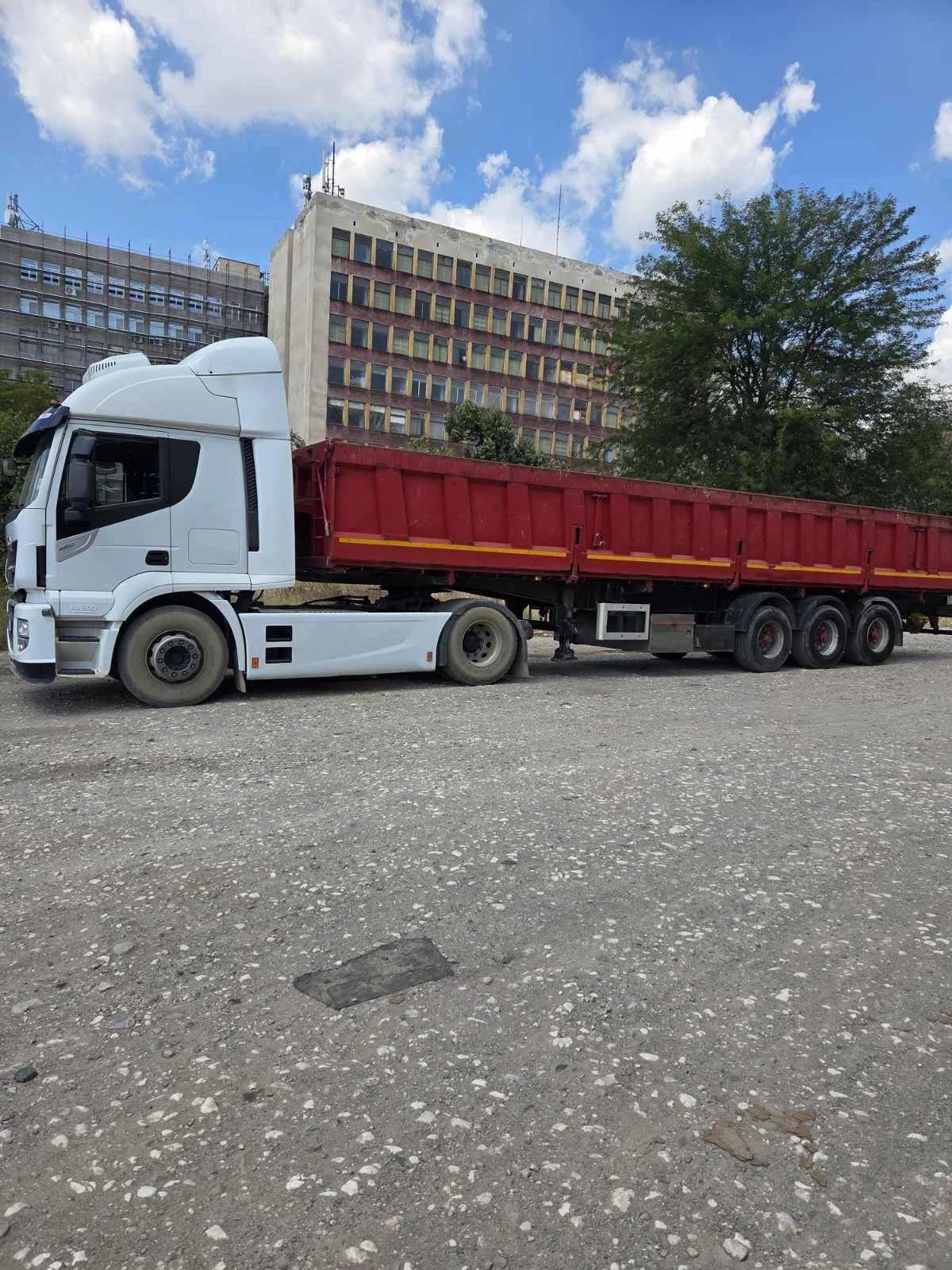 Iveco 440 E 37 AT 440 TP