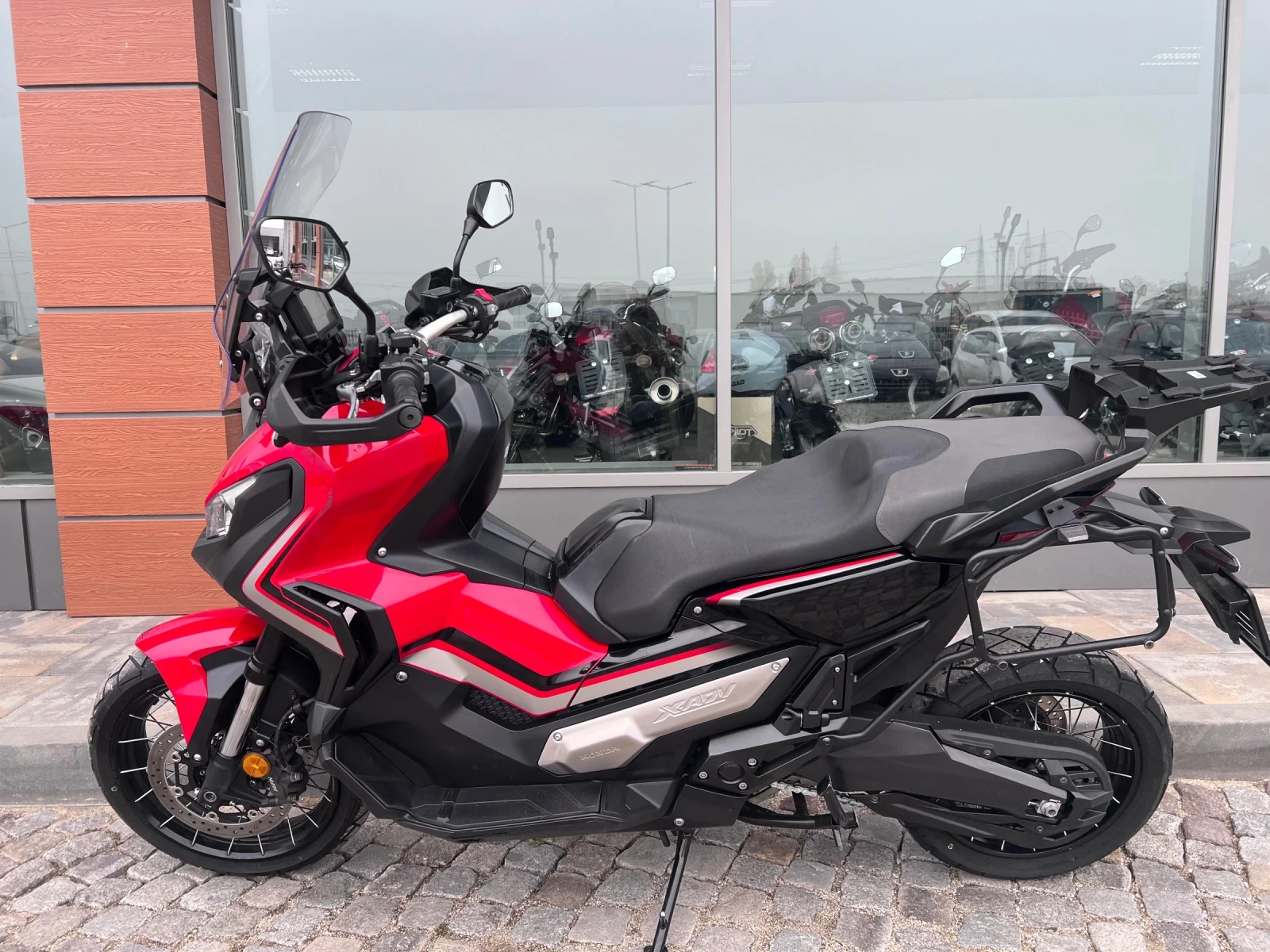 Honda X-ADV 750 - изображение 4