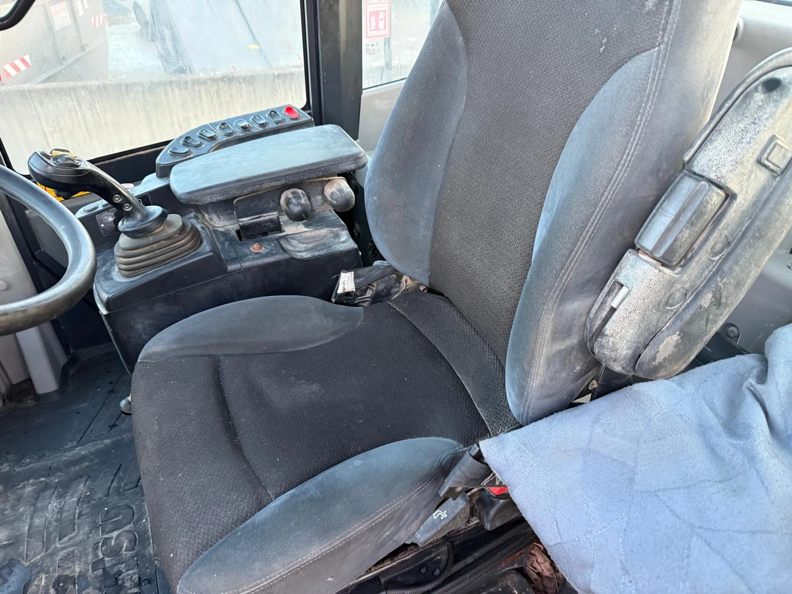 ����� ������� Komatsu WA 380-8 ������ | Mobile.bg � ����������� 7