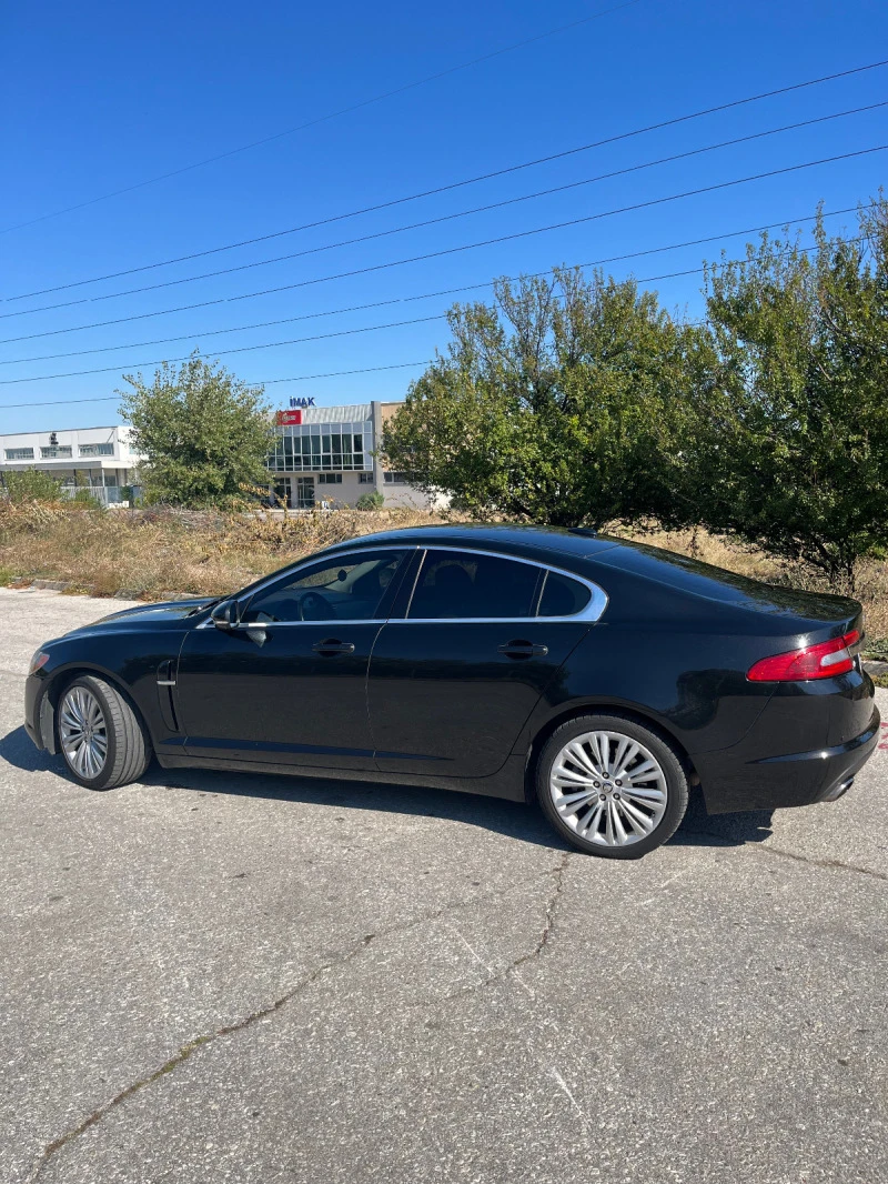 Jaguar Xf, снимка 2 - Автомобили и джипове - 47334674