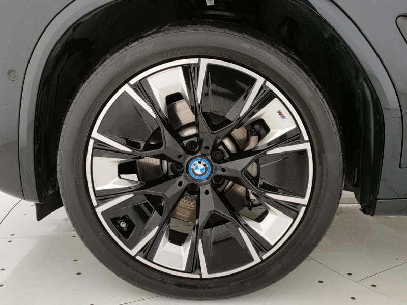 BMW iX3 Impressive, снимка 14 - Автомобили и джипове - 46382137
