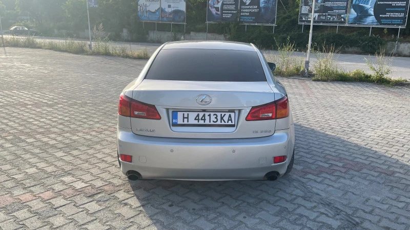 Lexus IS 250, снимка 11 - Автомобили и джипове - 46318199