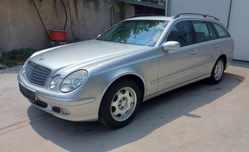 Mercedes-Benz E 240 Автоматик, снимка 2 - Автомобили и джипове - 46659550