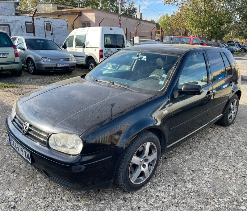 VW Golf, снимка 1 - Автомобили и джипове - 47540442