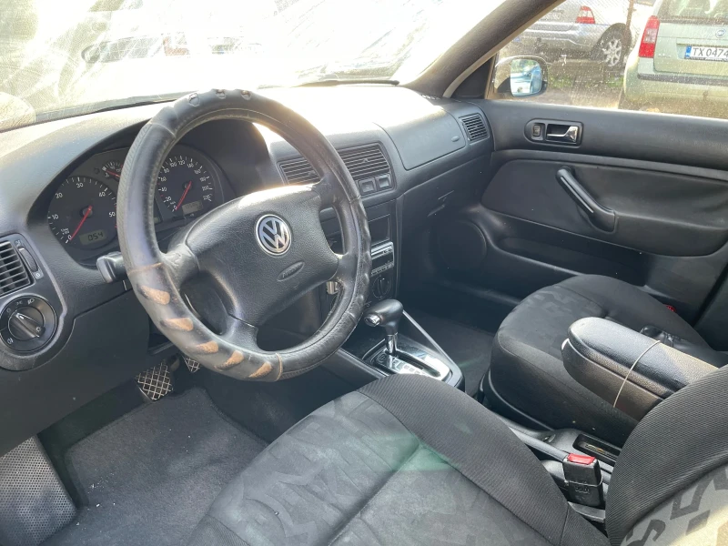 VW Golf, снимка 8 - Автомобили и джипове - 47540442