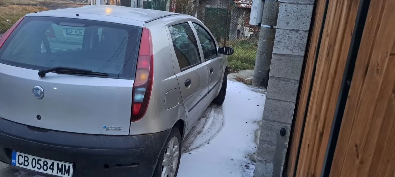 Fiat Punto, снимка 3 - Автомобили и джипове - 48752503