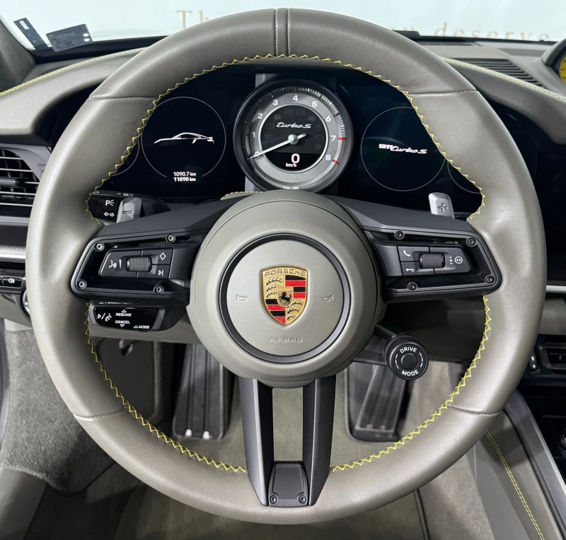 Porsche 911 Turbo S* Chrono* Carbon* Lift* Bose* Pano, снимка 13 - Автомобили и джипове - 51062196