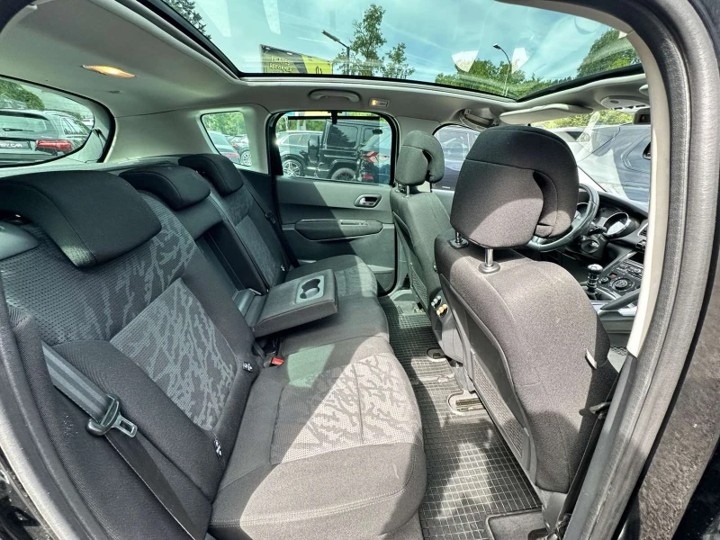 Peugeot 3008 2.0 HDI / PANO/ HUD, снимка 16 - Автомобили и джипове - 51499277