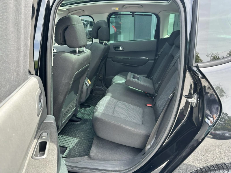 Peugeot 3008 2.0 HDI / PANO/ HUD, снимка 13 - Автомобили и джипове - 51499277