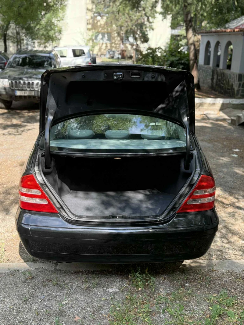 Mercedes-Benz C 200 Kokmpresor, снимка 4 - Автомобили и джипове - 52514621