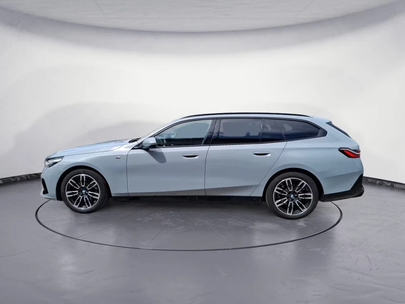 BMW 520 d xDrive M-Sportpaket, снимка 2 - Автомобили и джипове - 52493966