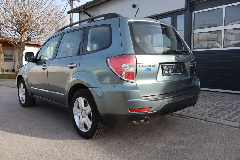 Subaru Forester 2.0i* GPL, снимка 7 - Автомобили и джипове - 52722821