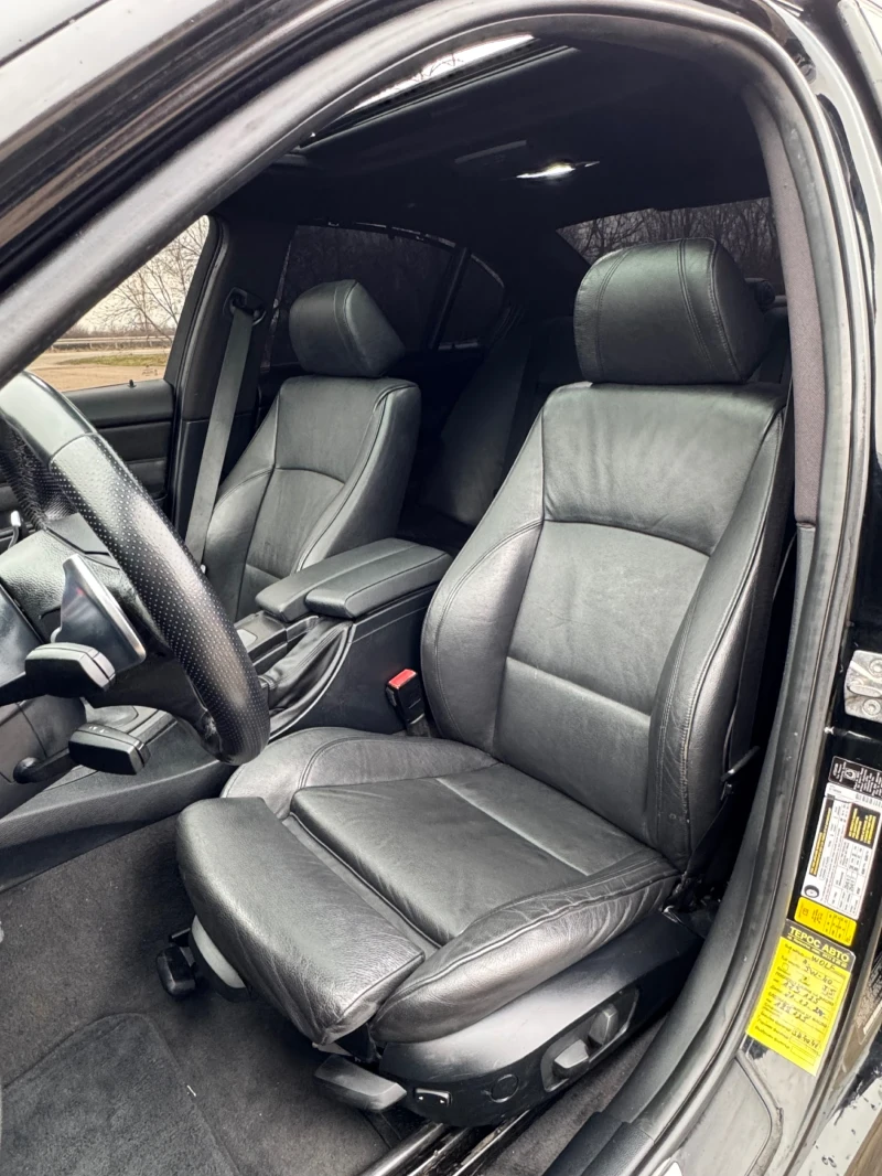 BMW 335 Facelift. M-Packet.Podgrev. 286hp, снимка 9 - Автомобили и джипове - 53286713