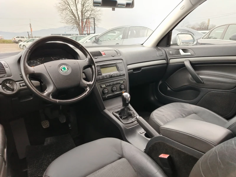 Skoda Octavia 1.9 TDI, снимка 12 - Автомобили и джипове - 53410255