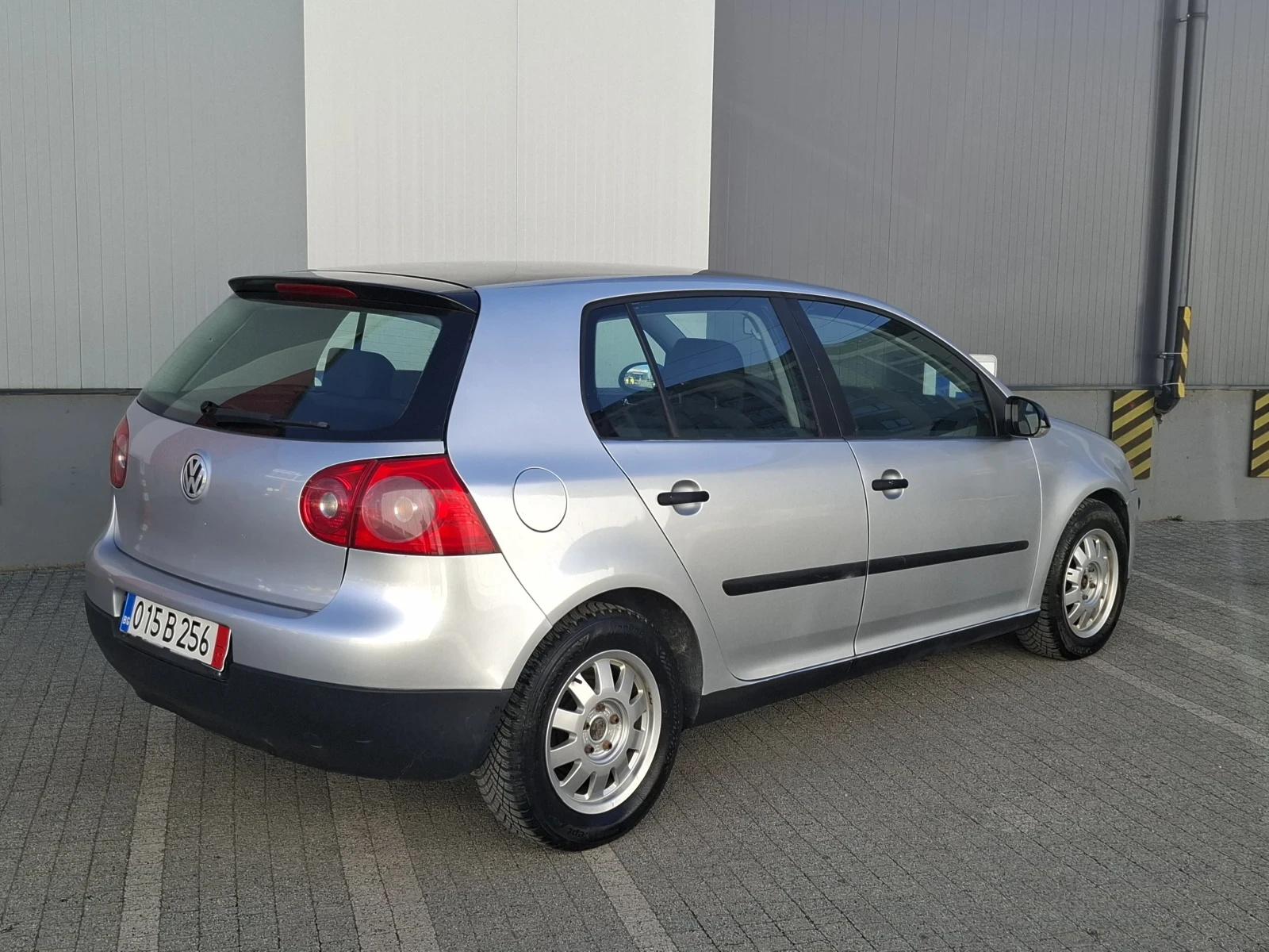 VW Golf 1.9TDI* (105кс)* * * НОВ ВНОС* * *  - изображение 4