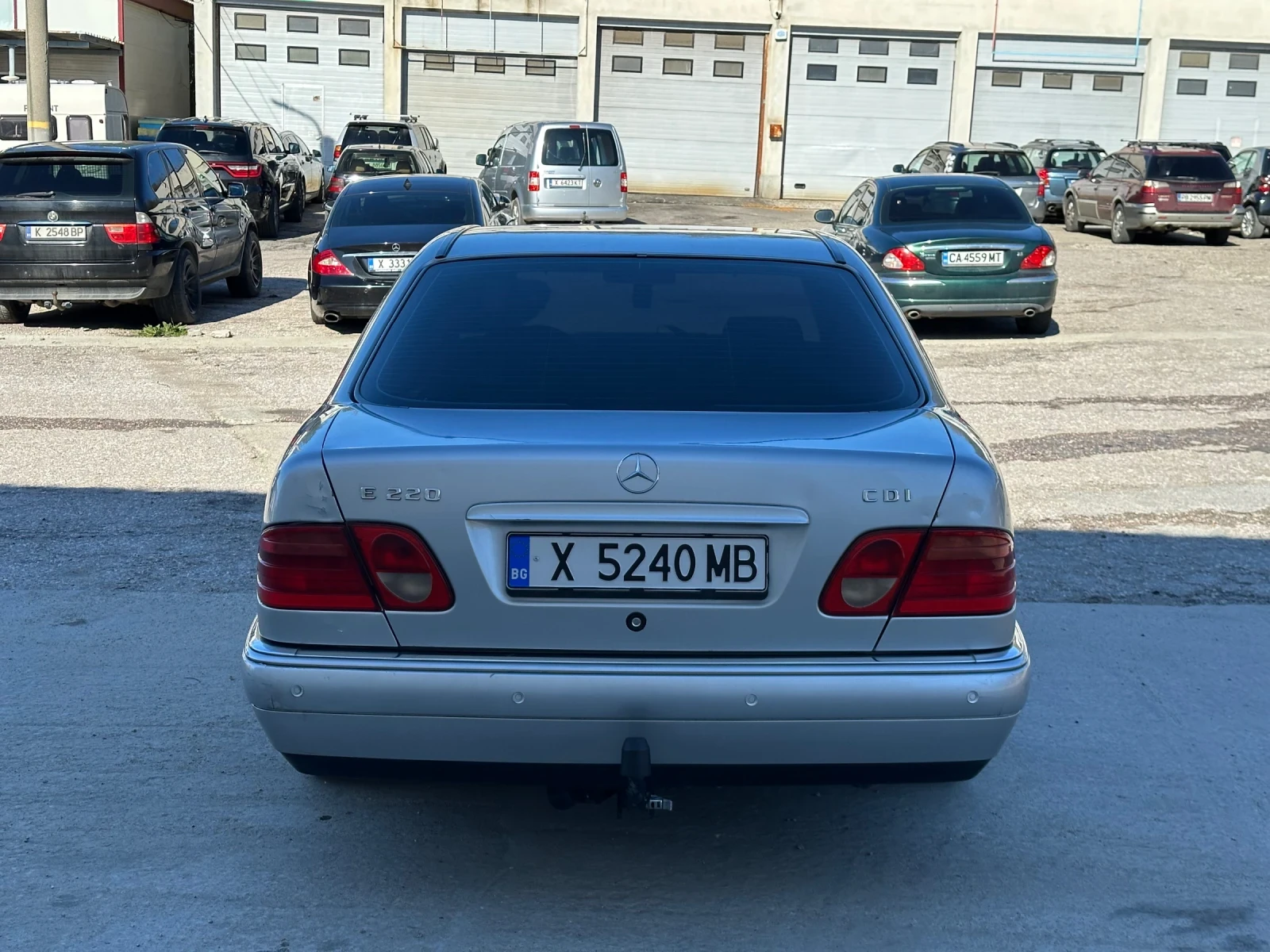 Mercedes-Benz E 220  - изображение 5