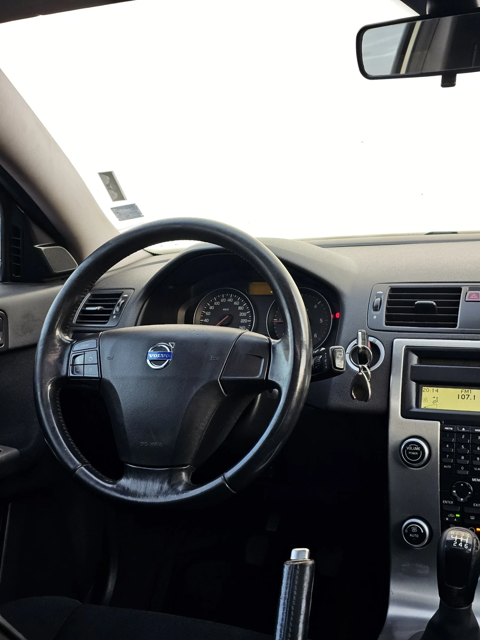 Volvo V50 Facelift - изображение 9