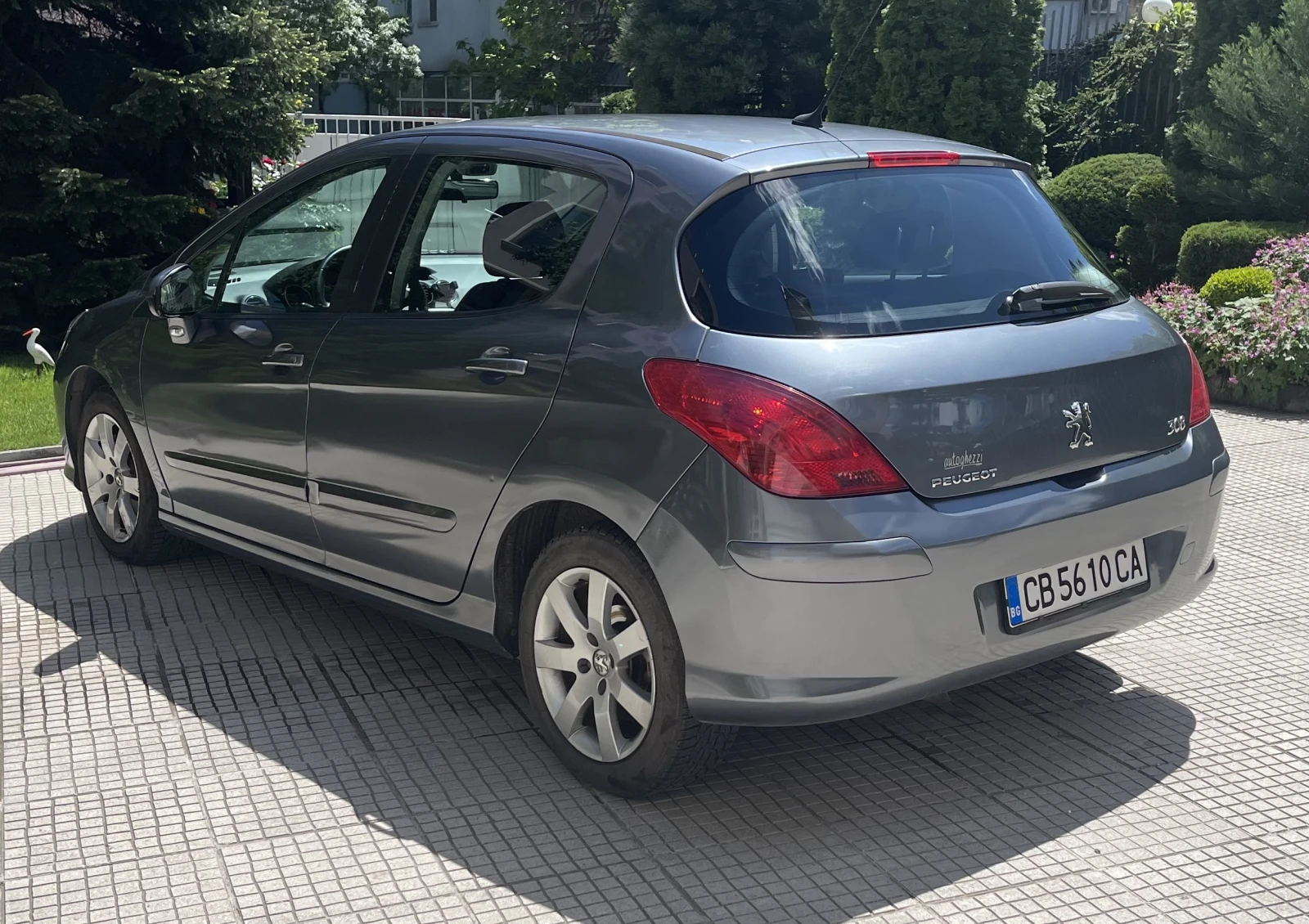 Peugeot 308 1.6 HDI 90 к.с. - изображение 5