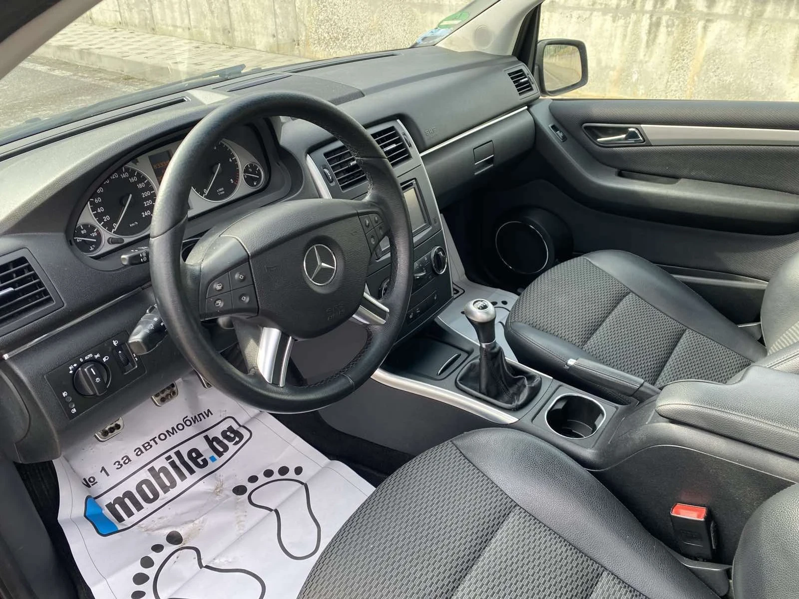 Mercedes-Benz B 180  - изображение 7